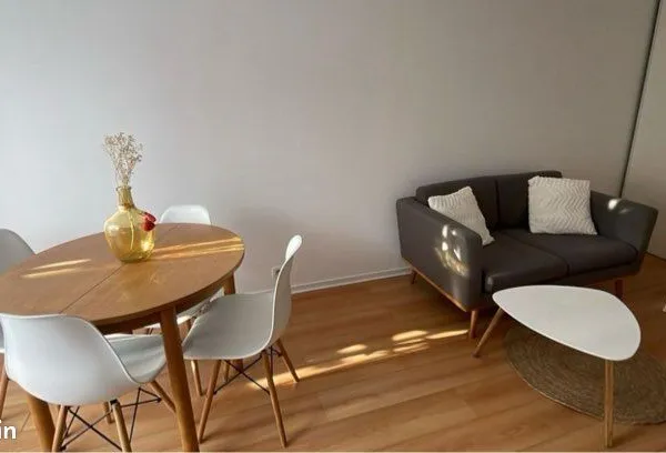 Appartement centre ville avec parking 