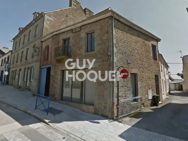 OPPORTUNITÉ INVESTISSEUR : MURS COMMERCIAUX ET HABITATION EN PLEIN CŒUR DE MERDRIGNAC 