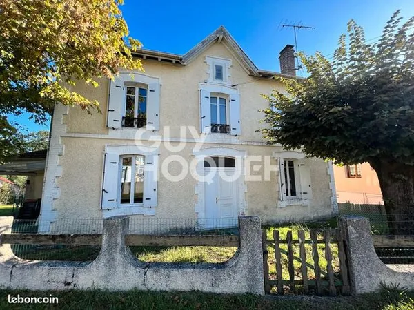 Maison 6 pièces 158 m² 