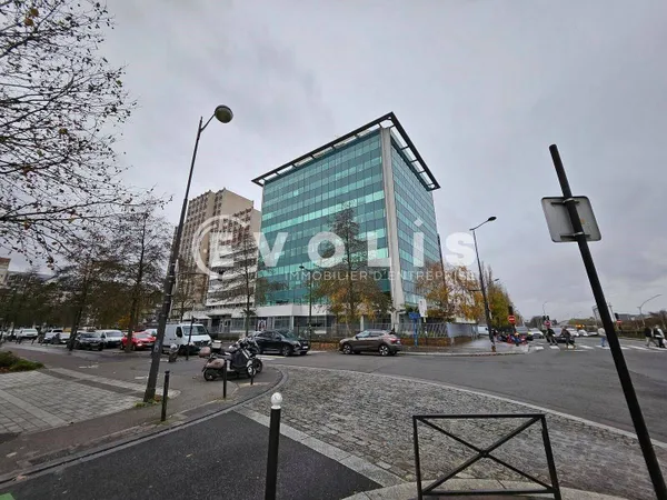 Bureaux 2603 m² 