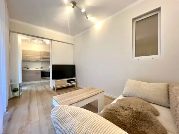 Studio 1 pièce 37 m² 