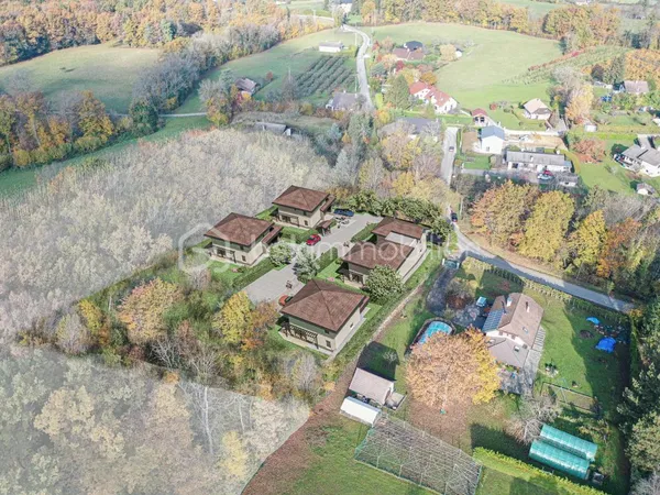 Terrain en individuel 303 m² 