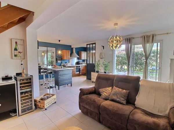 Maison 4 pièces 79 m² 
