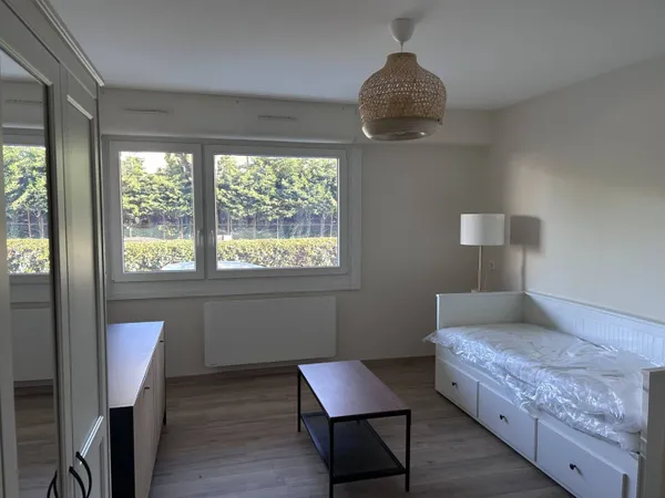 Studio 1 pièce 23 m² 