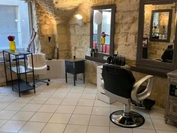 Fonds de commerce 70 m² 