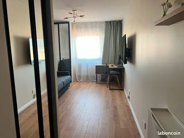 Studio meublé à louer - 20 m² - Nice, Boulevard Grosso 