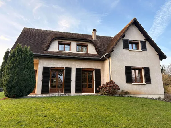 Maison 6 pièces 120 m² 