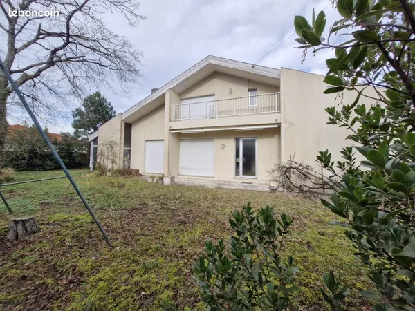 Maison 6 pièces 150 m² 