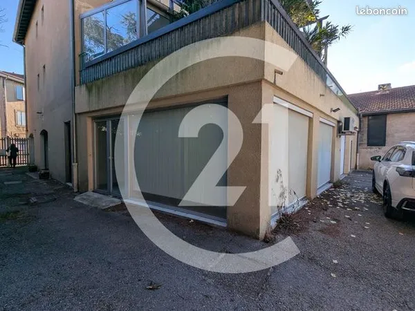 Local commercial 60 m² 