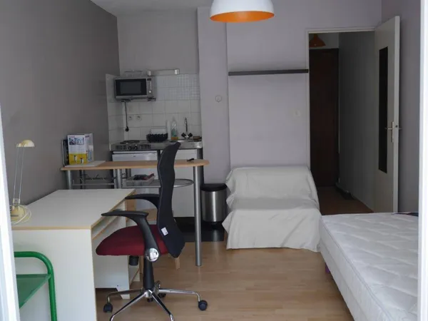 Appartement 1 pièce 18 m² 
