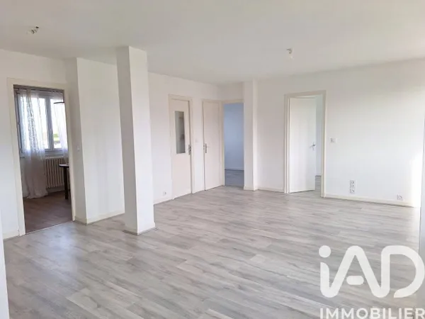 Appartement 4 pièces 84 m² 
