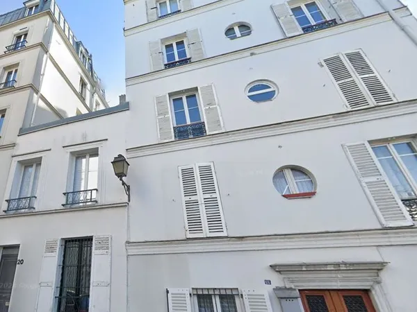 Studio 1 pièce 14 m² 