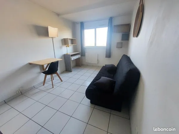 Appartement 1 pièce 17 m² 