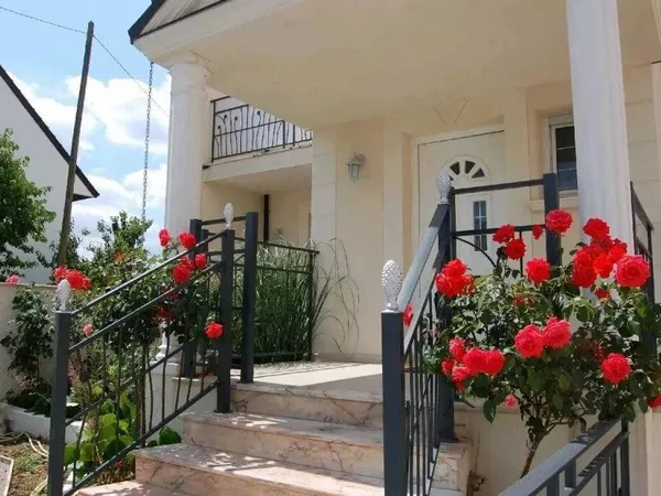 Studio 1 pièce 18 m² 