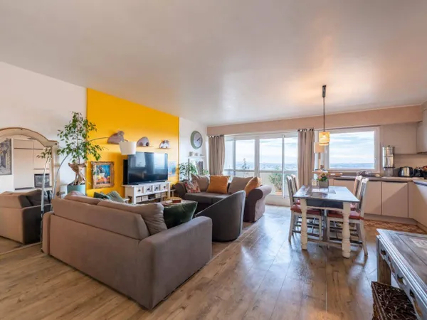 Appartement 4 pièces 80 m² 