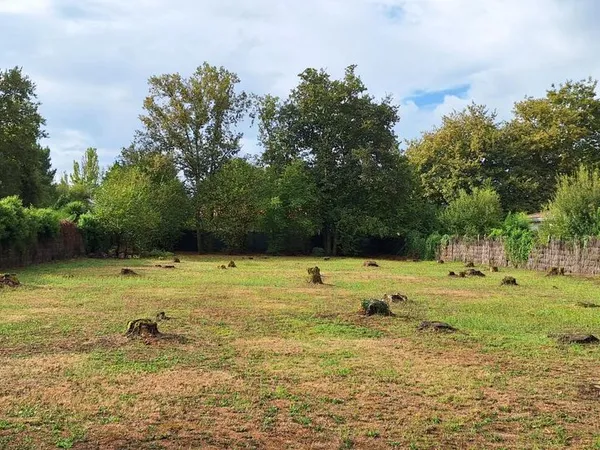 Terrain 1 043 m² Martignas Sur Jalle 