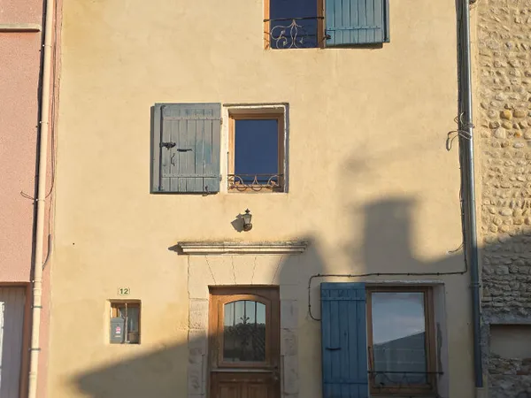 Maison Buisson - 3 pièces - 40 m² 