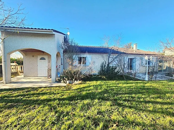 Maison individuelle 5 pièces 164 m² 
