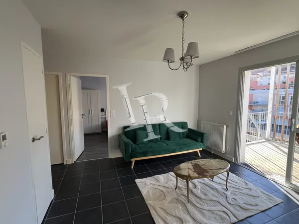 T2 meublé avec terrasse 