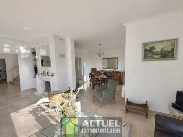 Maison 7 pièces 140 m² 