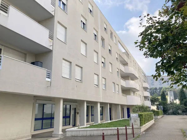Appartement 2 pièces 61 m² 