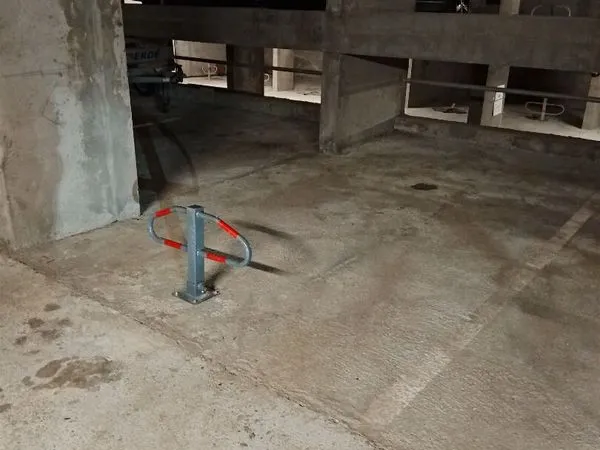Parking/box TIGNES 