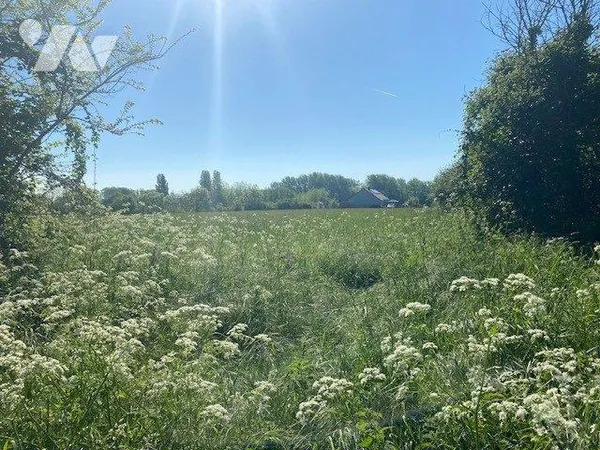 Terrain 496 m² 