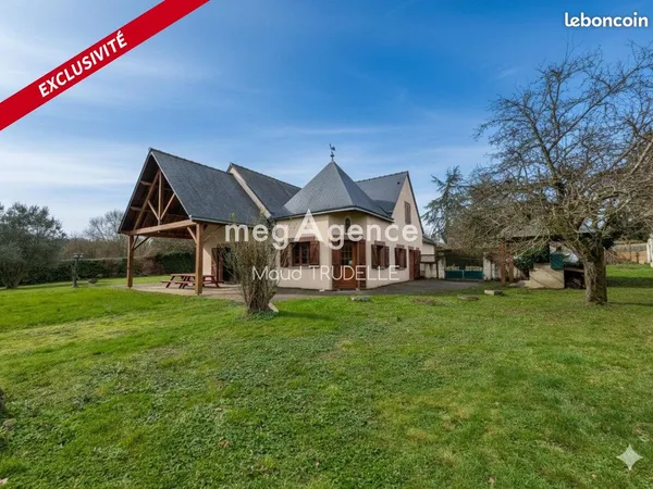 Gîte 14 pièces 408 m² 