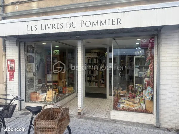 Local commercial 177 m² 
