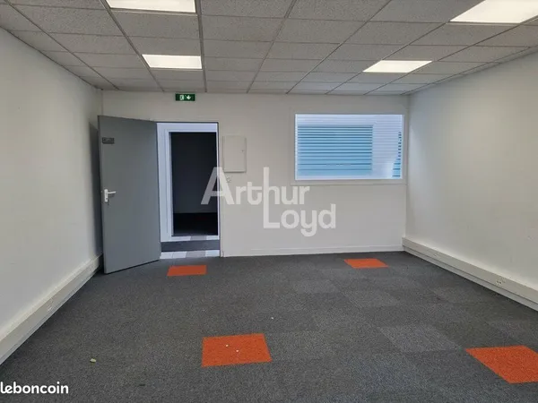 Bureaux 42 m² 