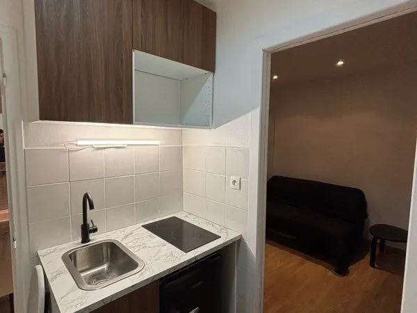 Studio à louer 14m2 - Paris 7 