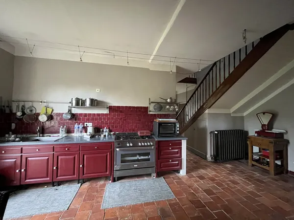 Maison avec jardin basse ville 