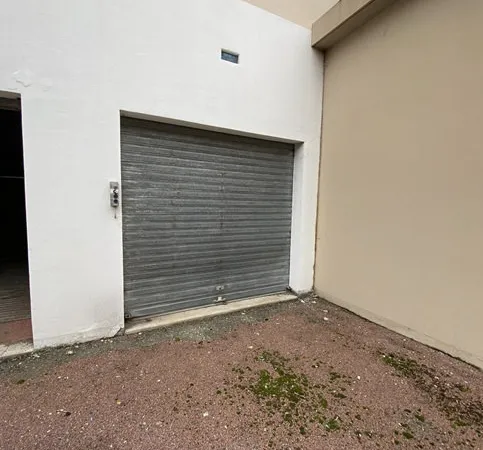 GARAGE DOUBLE - CENTRE VILLE 