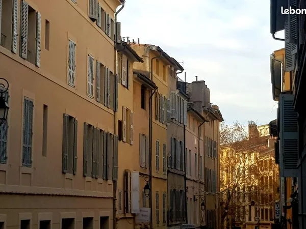 Commerce 21 m² 