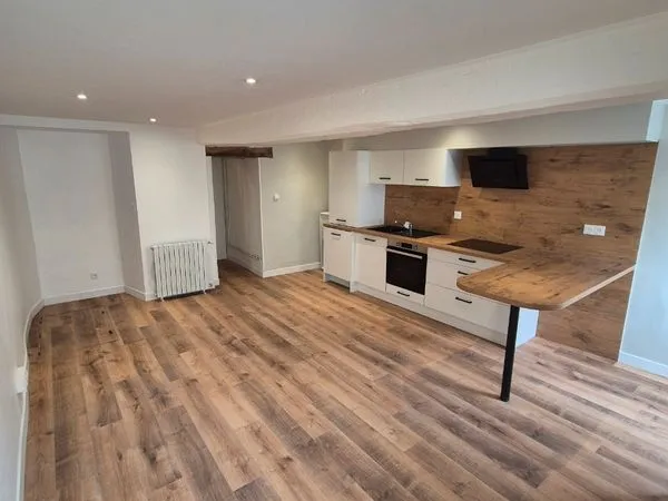 Maison de ville rénovée 