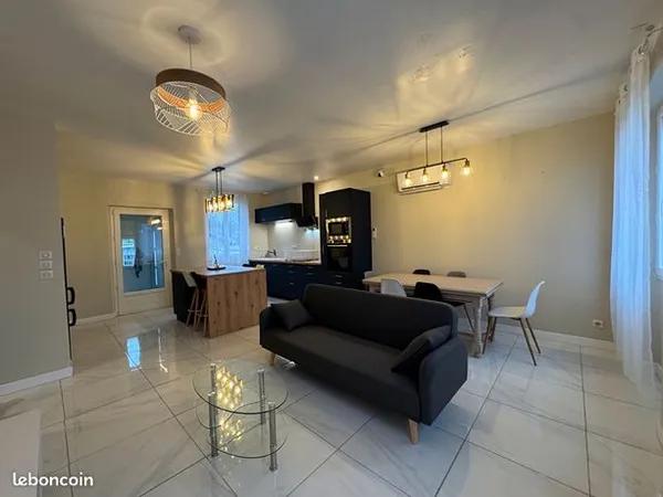 Maison 2 pièces 64 m² 