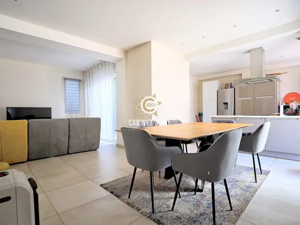 Appartement 4 pièces 85 m² 