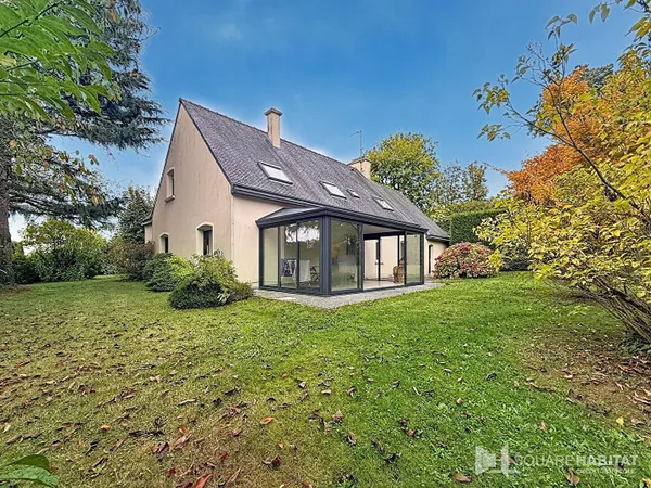 Maison de charme de 175 m² au coeur d'un écrin de verdure 
