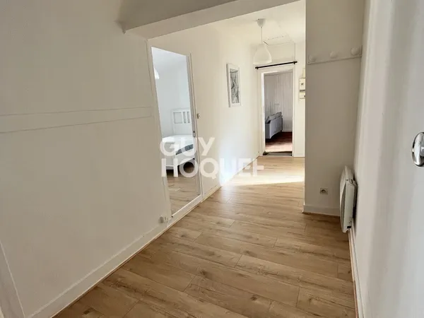 APPARTEMENT À LOUER DE 3 PIÈCES DE 60,00 M² 