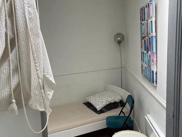 Chambre au centre 