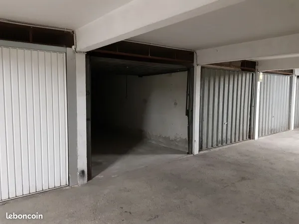 Parking/box 10 m² Annecy 