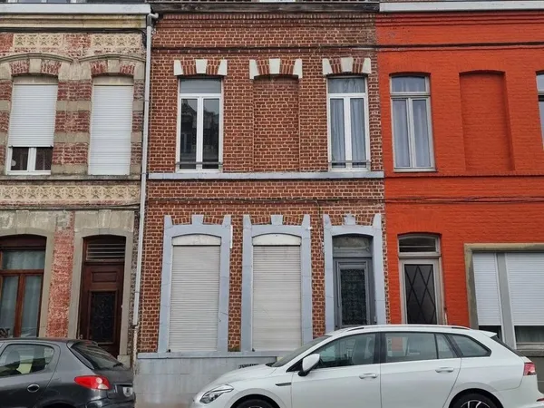 Immeuble 107m² Co-Living 6 chambres 