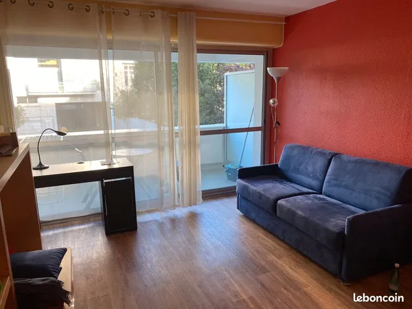 Studio meublé 