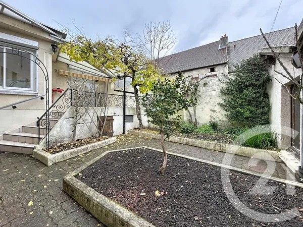 Maison 5 pièces 107 m² 