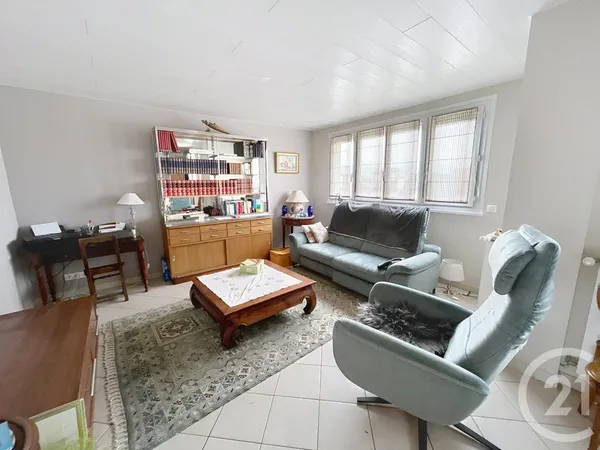 Appartement 3 pièces 74 m² 