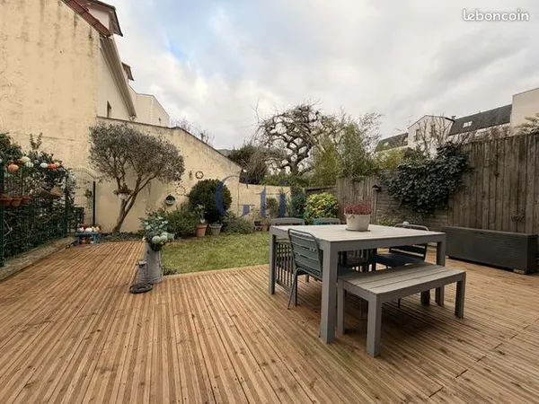 Maison 6 pièces 120 m² 