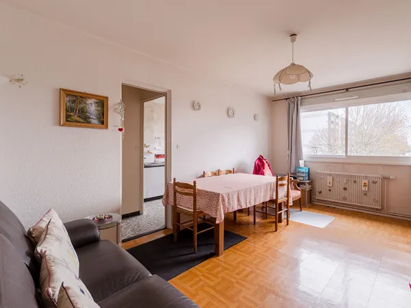 À vendre : Appartement 2 pièces à Saint Priest - Réf. 11449 