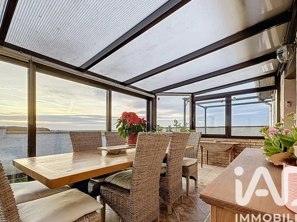 Maison 6 pièces 141 m² 