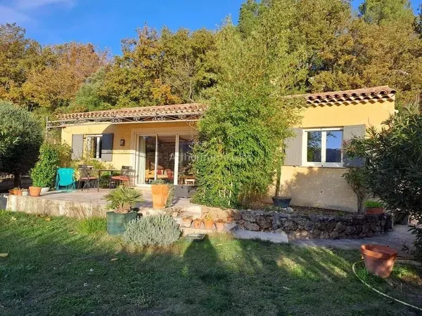 Maison de plain-pied 4 pièces 90 m² 