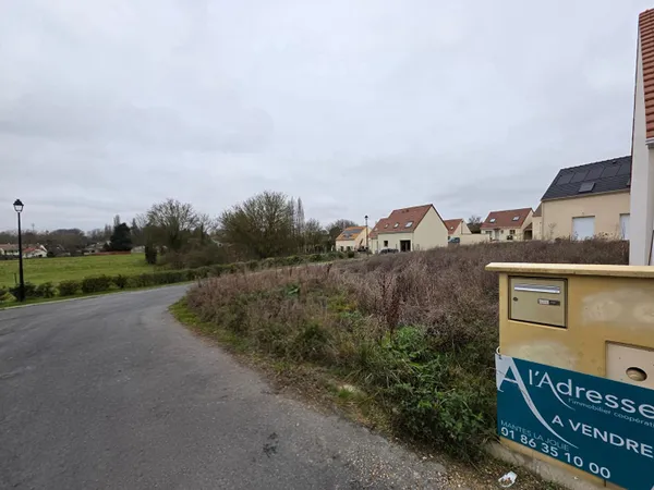 Terrain constructible 427 m² 